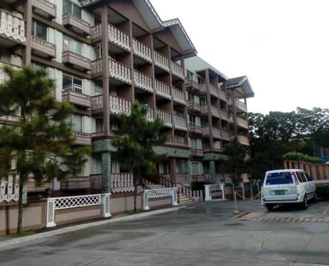 Pine Crest Condominium in Quezon City
