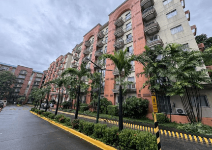 Uit No. 218, 2nd Floor, Ritz Cluster 6 - Building D, Chateau Elysee, Doña Soleded Avenue, Barangay Moonwalk, Parañaque City, Metropolitan Manila — photo 1