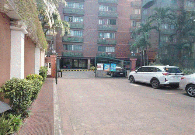 Cluster 4 Unit 809, The Isabelle Garden Villas, Along E. Rodriguez Avenue, Barangay Moonwalk, Parañaque City, Metro Manila — photo 2