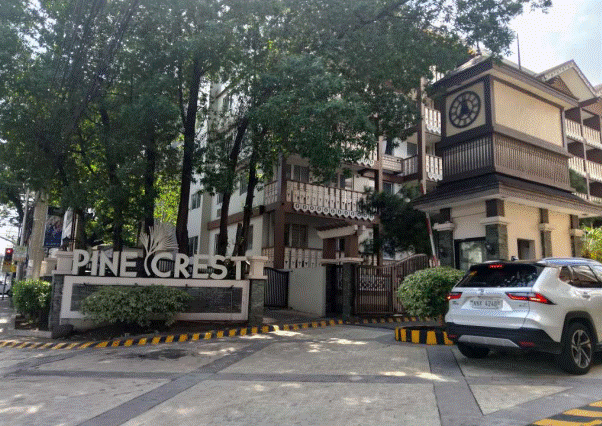 Unit 36, 3rd Floor, Pinecrest Building 3, Aurora Boulevard corner Balete Drive, Barangay Kaunlaran, New Manila, Quezon City, Metropolitan Manila — photo 1
